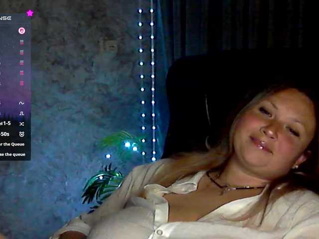 NERVOMOTINA's BongaCams show and profile