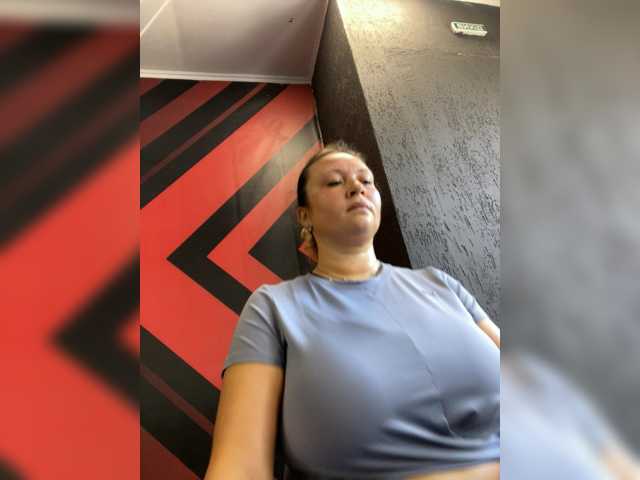 NERVOMOTINA live cam on BongaCams