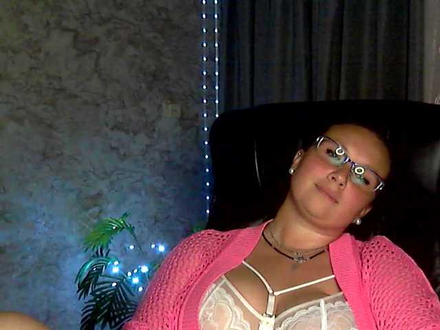 NERVOMOTINA live cam on BongaCams