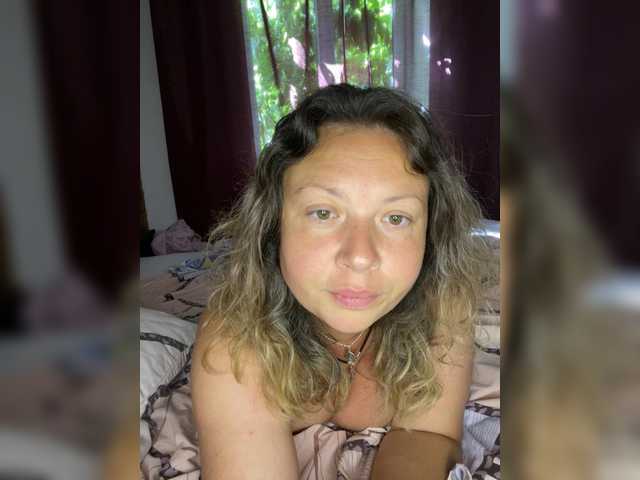 NERVOMOTINA live cam on BongaCams