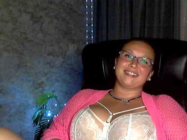 NERVOMOTINA Sex Cam Show