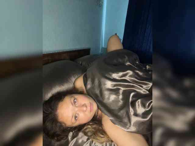Anna_Kendrick webcam