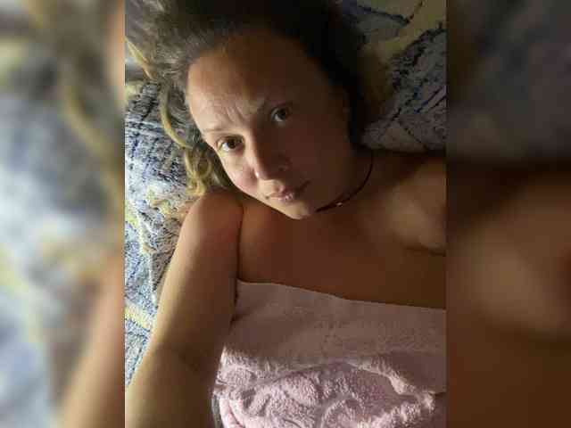 Anna_Kendrick webcam