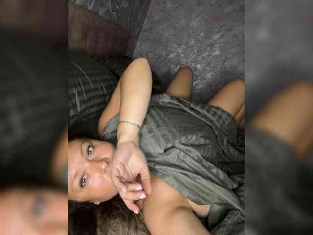 Anna_Kendrick webcam