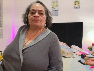 QueenMatturex Porn Show