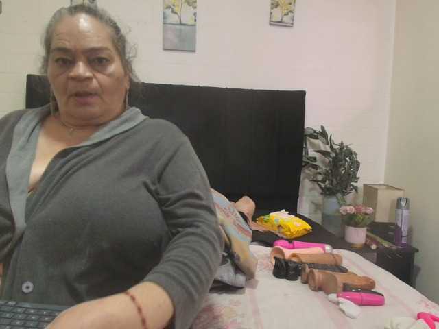 VickyBoobss