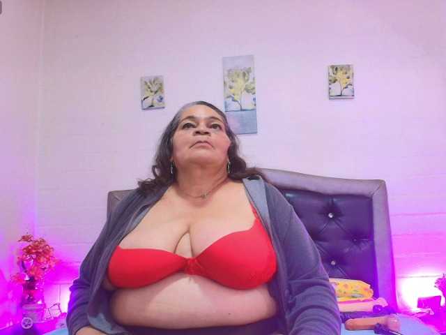vickyboobss live sex show