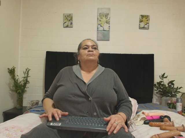 VickyBoobss