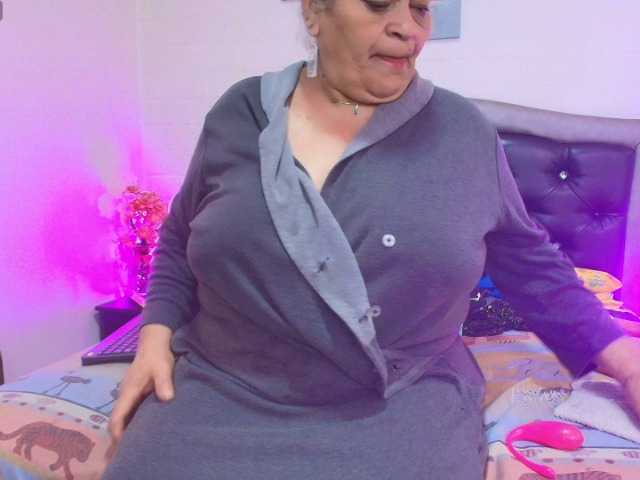 VickyBoobss