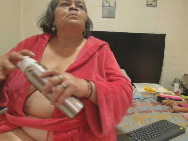 VickyBoobss