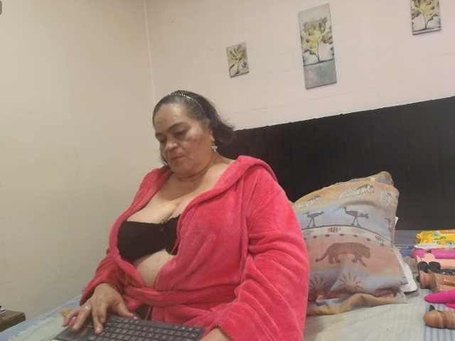 VickyBoobss live cam