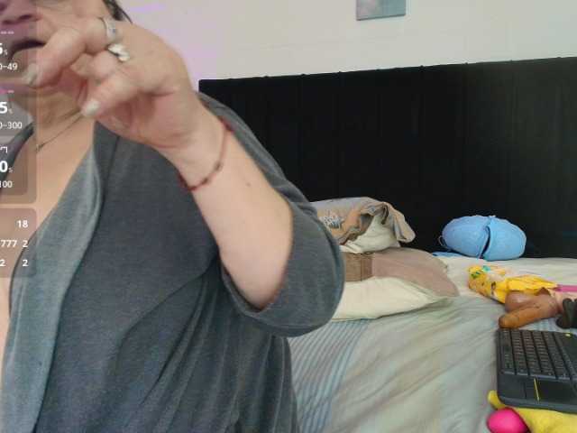 VickyBoobss