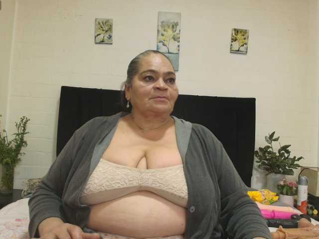 VickyBoobss