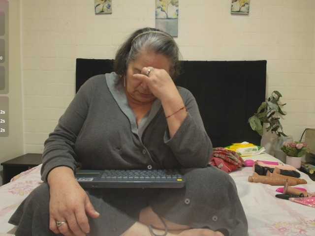 VickyBoobss