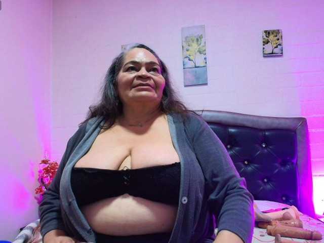 VickyBoobss