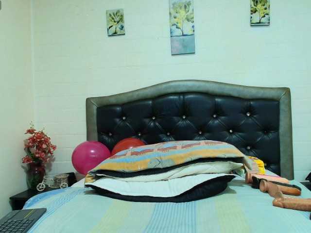 VickyBoobss live cam on BongaCams