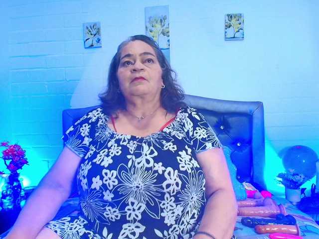 VickyBoobss's BongaCams show and profile