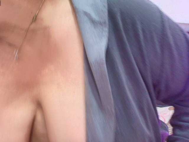 QueenMatturex live webcam show