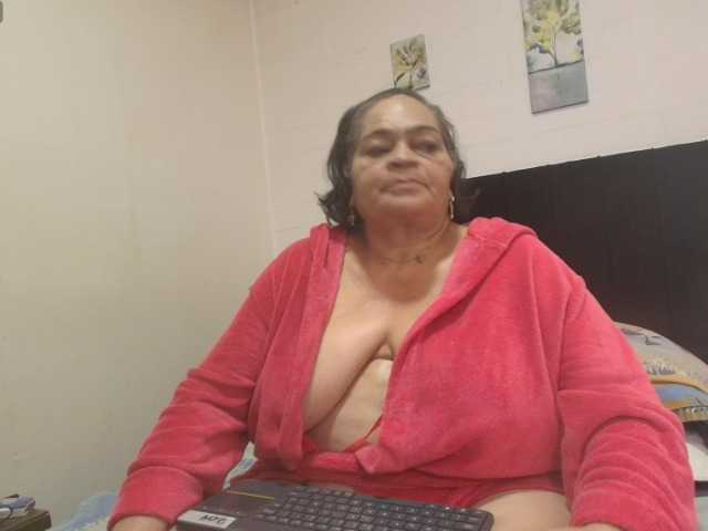 VickyBoobss live cam
