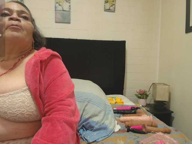 VickyBoobss