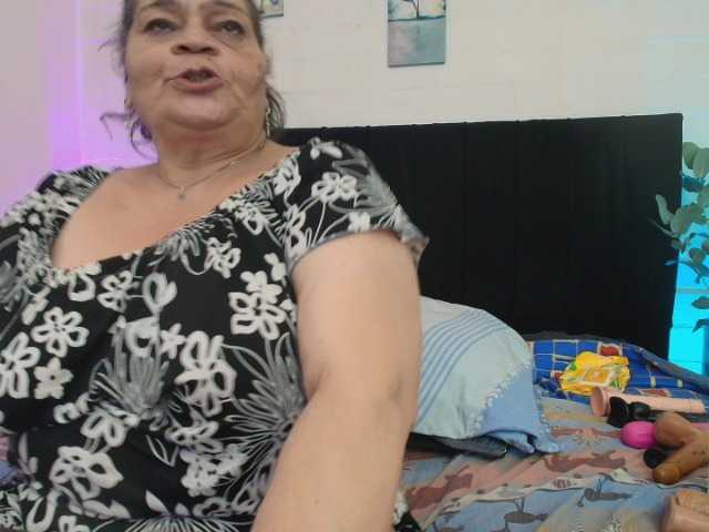 QueenMatturex live cam on BongaCams