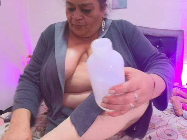 VickyBoobss