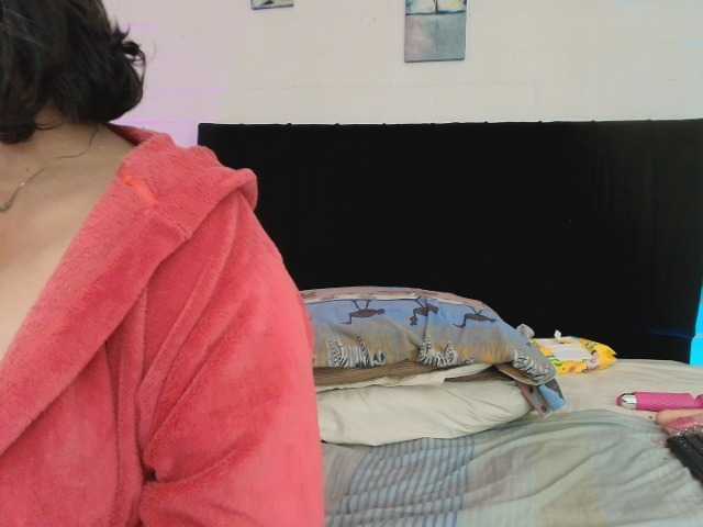 VickyBoobss live cam on BongaCams