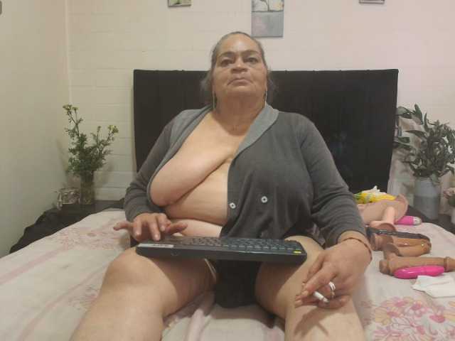 VickyBoobss
