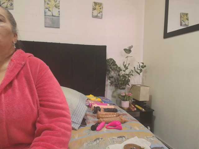 VickyBoobss live cam on BongaCams