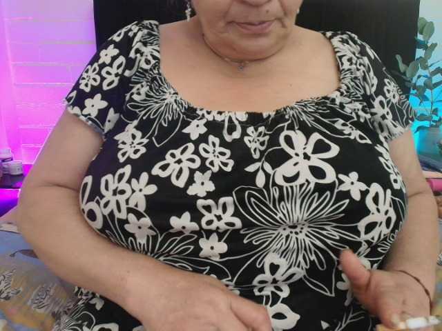 VickyBoobss