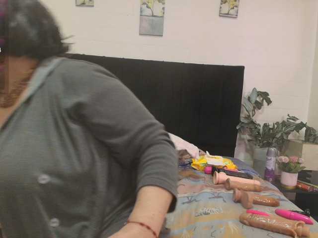 VickyBoobss live cam on BongaCams