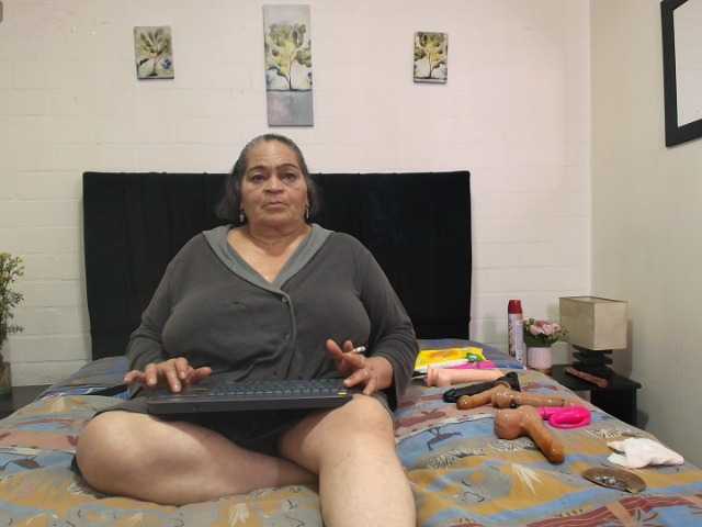 VickyBoobss