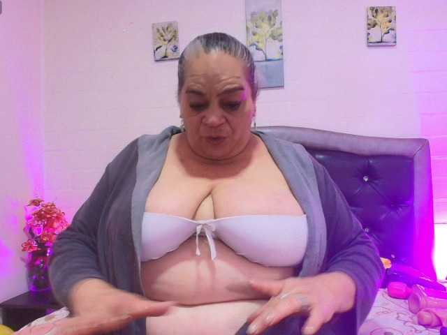 VickyBoobss