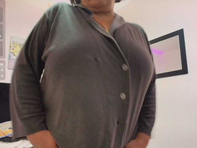 VickyBoobss live cam on BongaCams