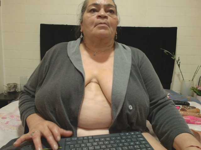 QueenMatturex live cam preview