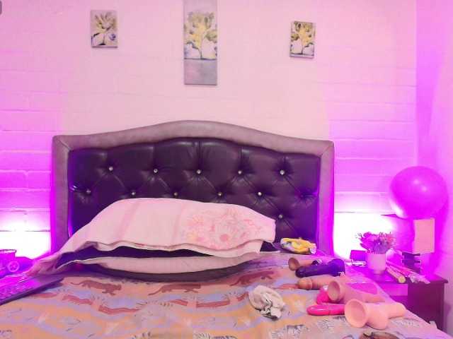 VickyBoobss live cam on BongaCams