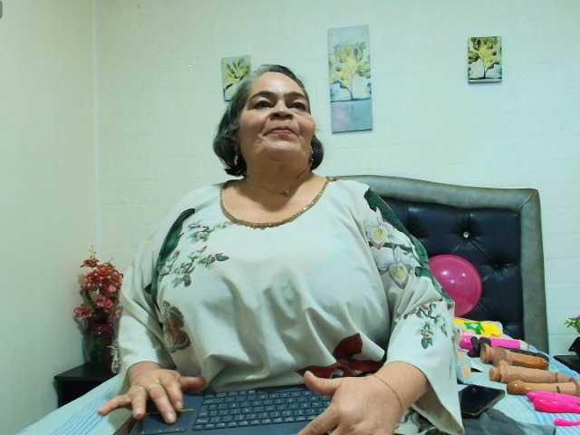 VickyBoobss