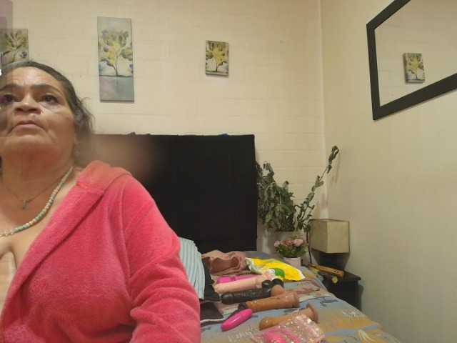 VickyBoobss