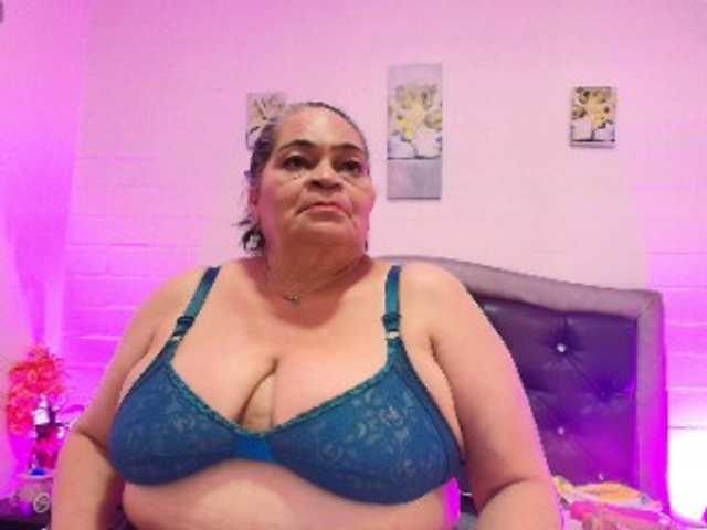 VickyBoobss