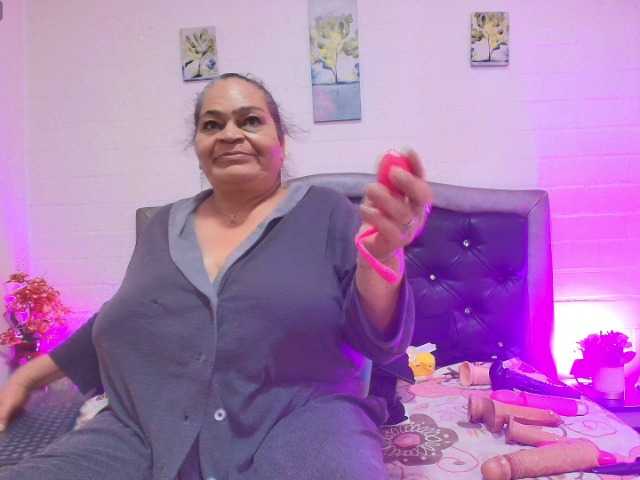 VickyBoobss