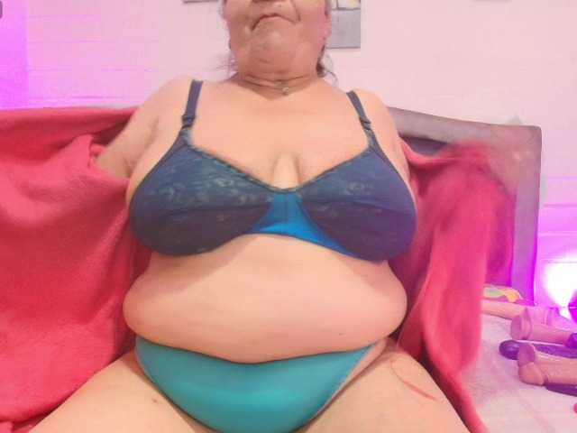 Preview of queenmatturex