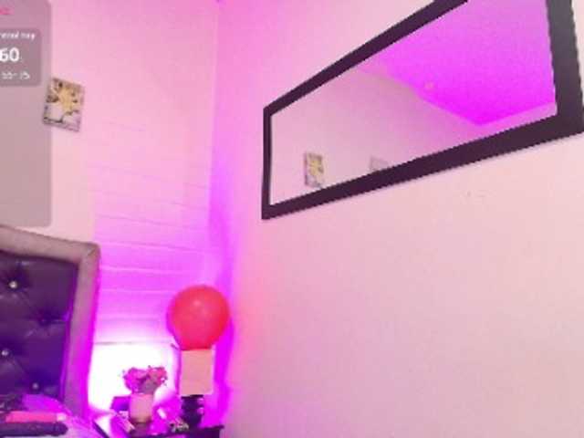 VickyBoobss live cam on BongaCams