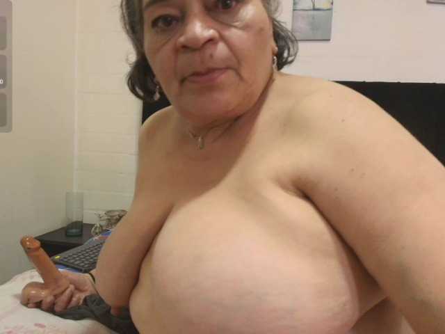 VickyBoobss