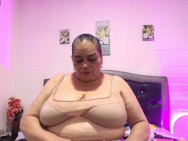 vickyboobss online
