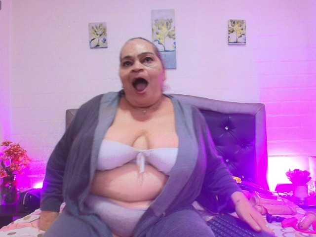 VickyBoobss