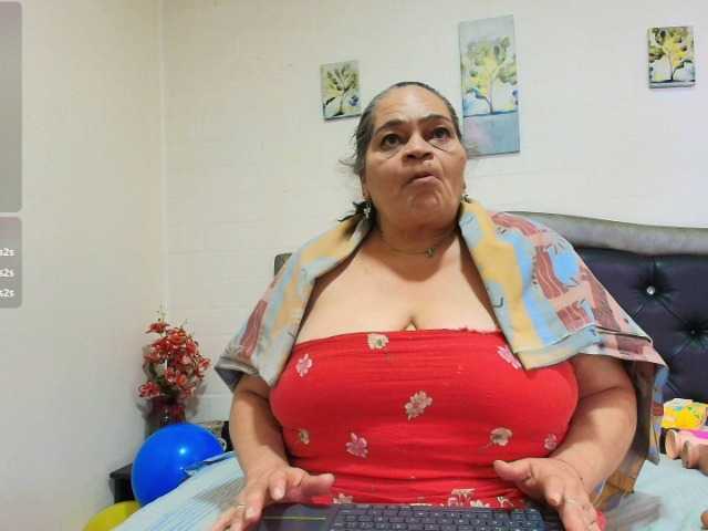 VickyBoobss