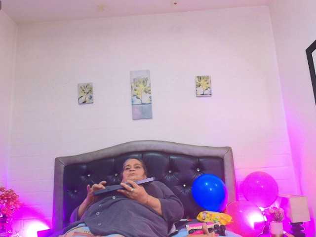 VickyBoobss