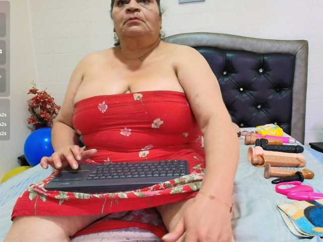 VickyBoobss