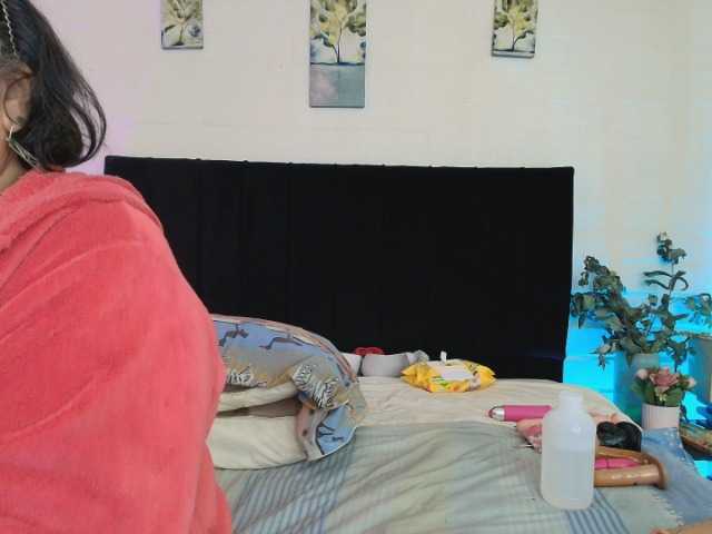 VickyBoobss live cam on BongaCams