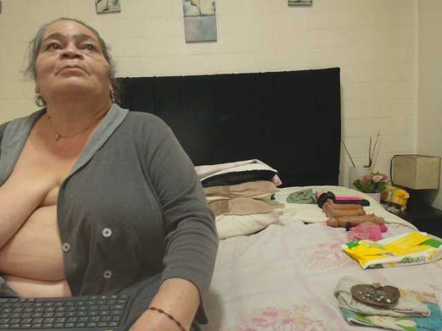 VickyBoobss, en vivo ahora en BongaCams